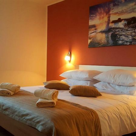 Apartment Tara พูลา ภายนอก รูปภาพ